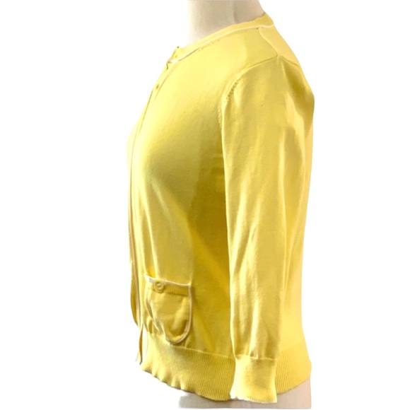 Yellow Cotton Lilly Pulitzer Cardigan with white piping and pockets - Picture 3 of 9